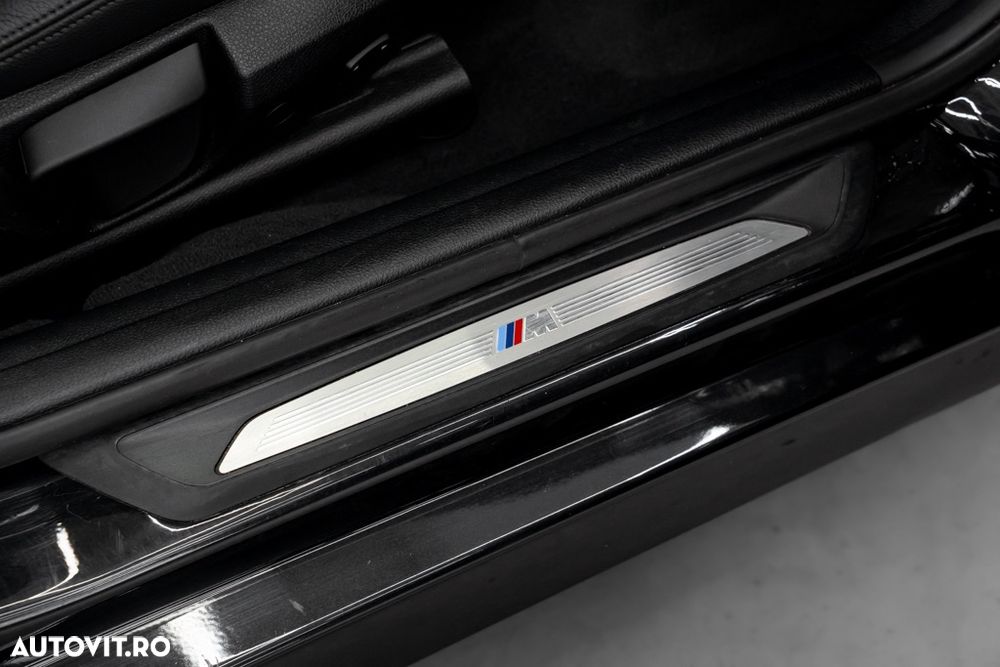 BMW Seria 3 318i Touring Aut. - 27