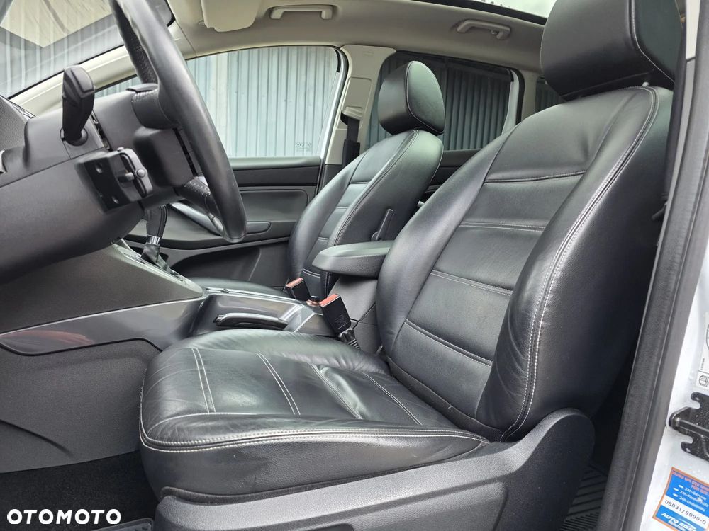 Ford Kuga 2.0 TDCi 4WD Titanium - 16