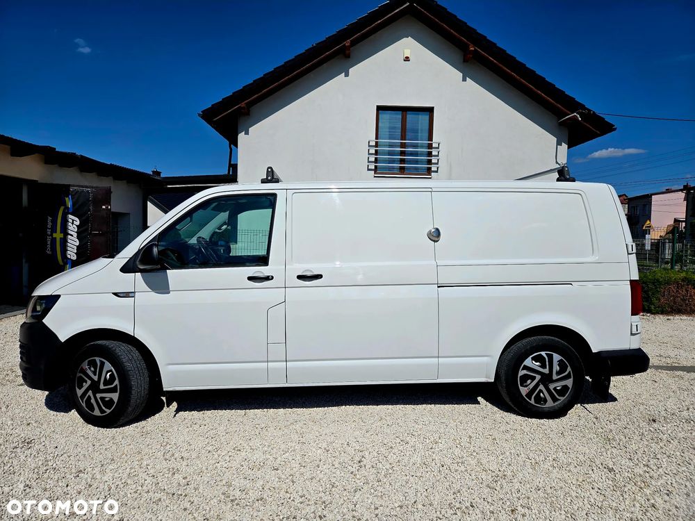 Volkswagen Transporter - 8