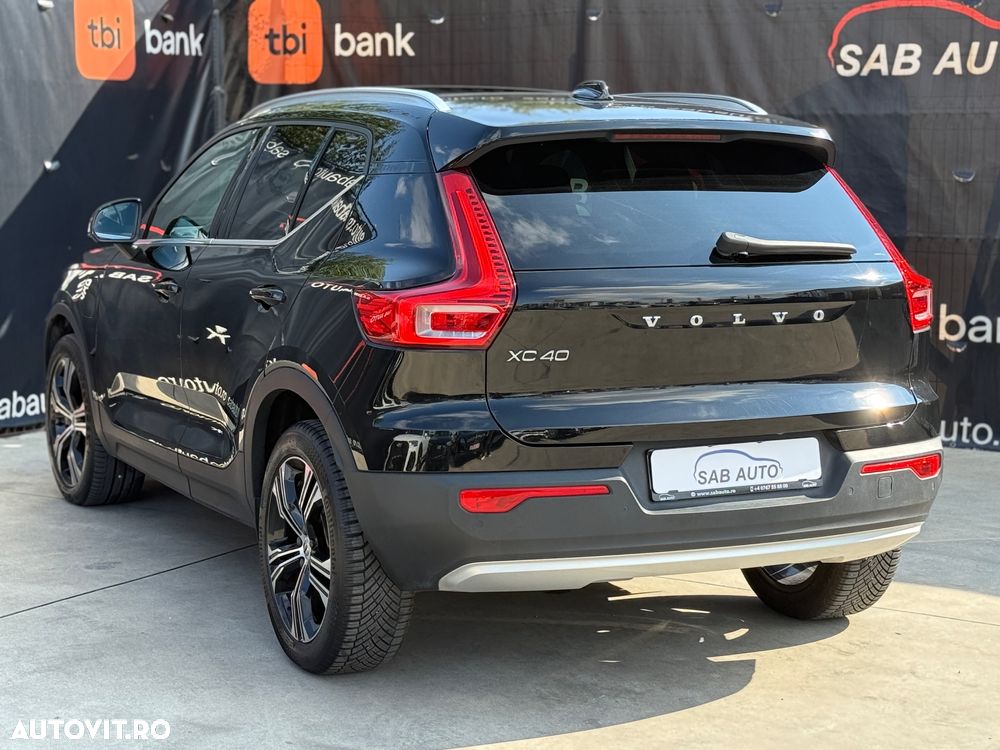 Volvo XC 40 T4 Recharge DKG Essential - 28