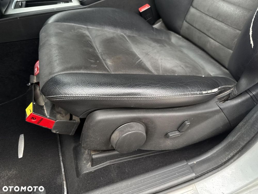 Mercedes-Benz GLK - 13