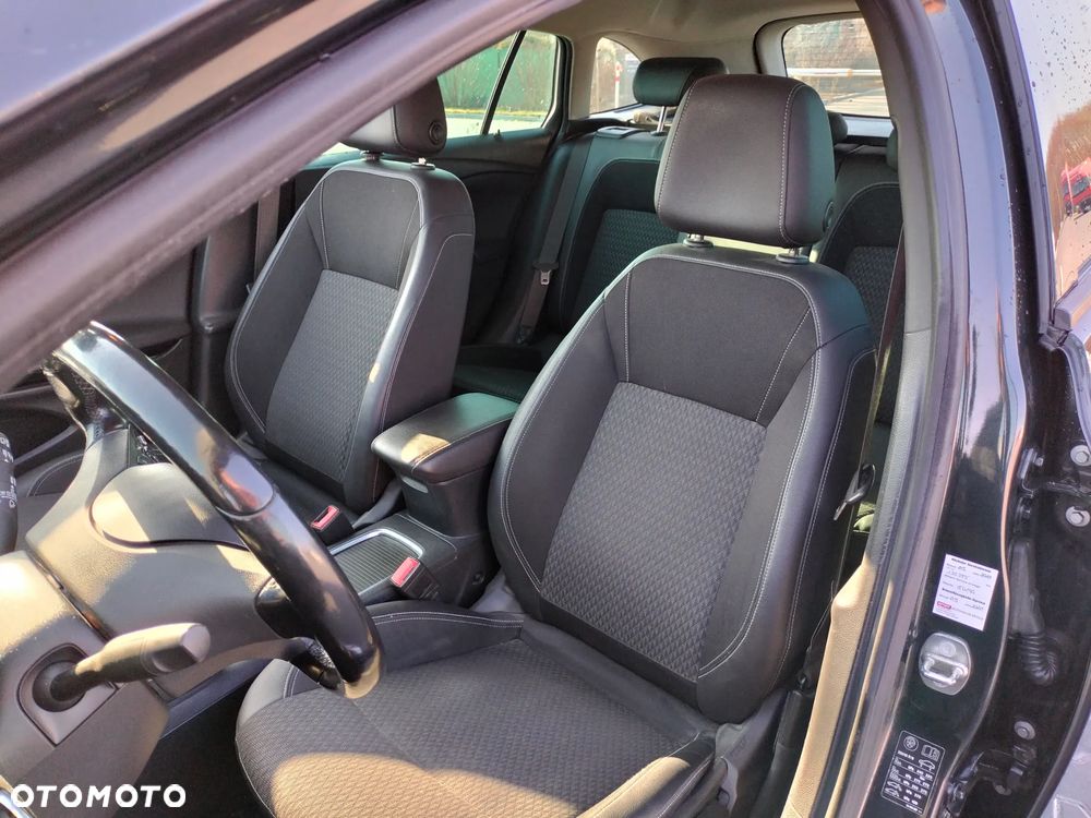 Opel Astra 1.6 D (CDTI) Automatik Business - 25