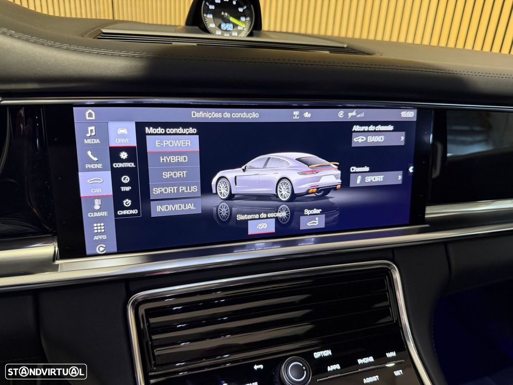Porsche Panamera 4S E-Hybrid - 12