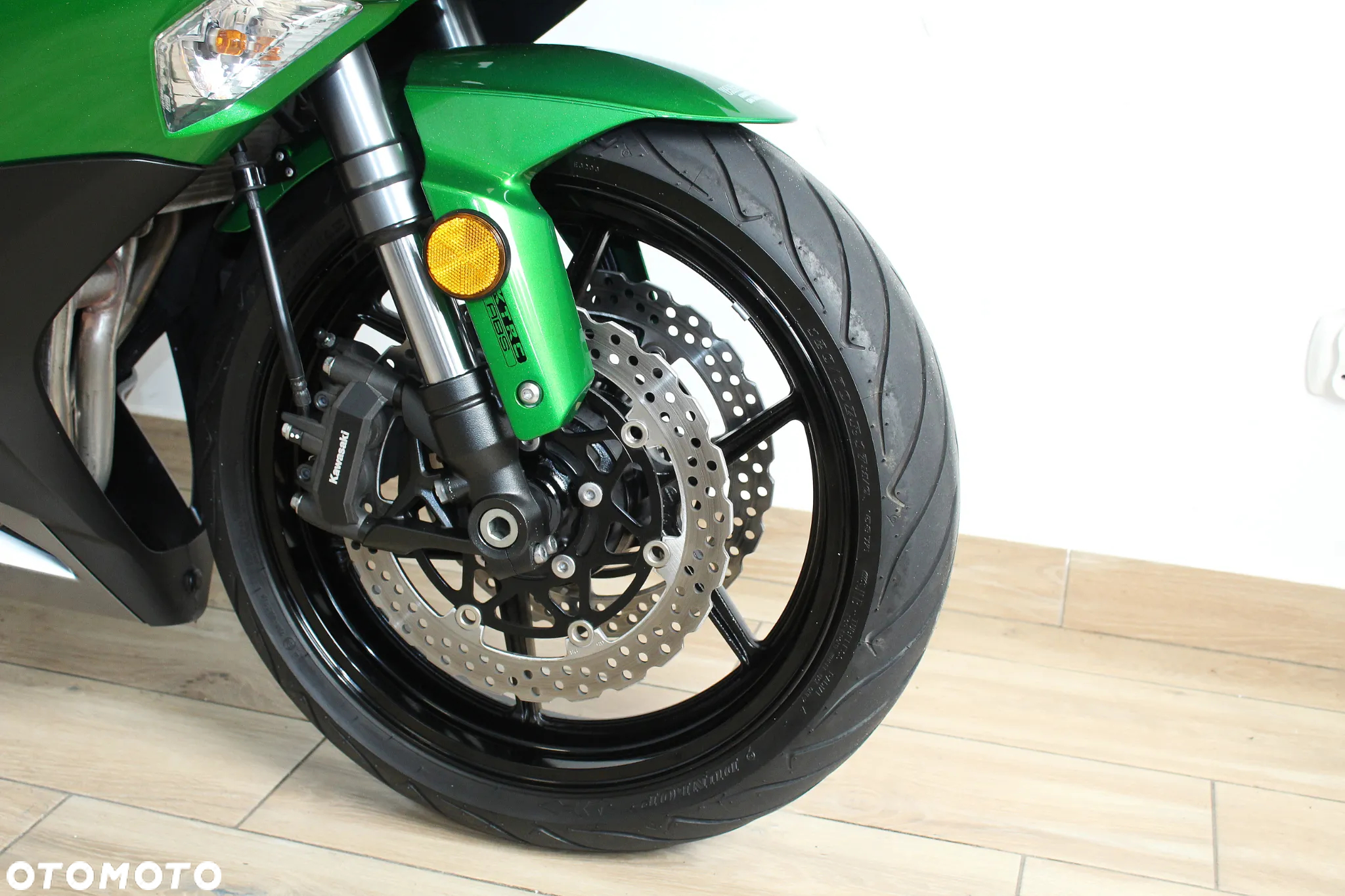 Kawasaki Ninja 1000 SX - 8