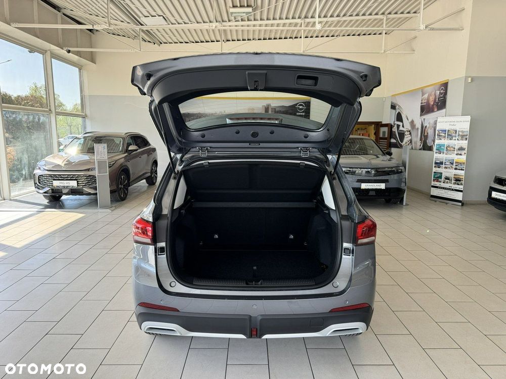 MG ZS - 8