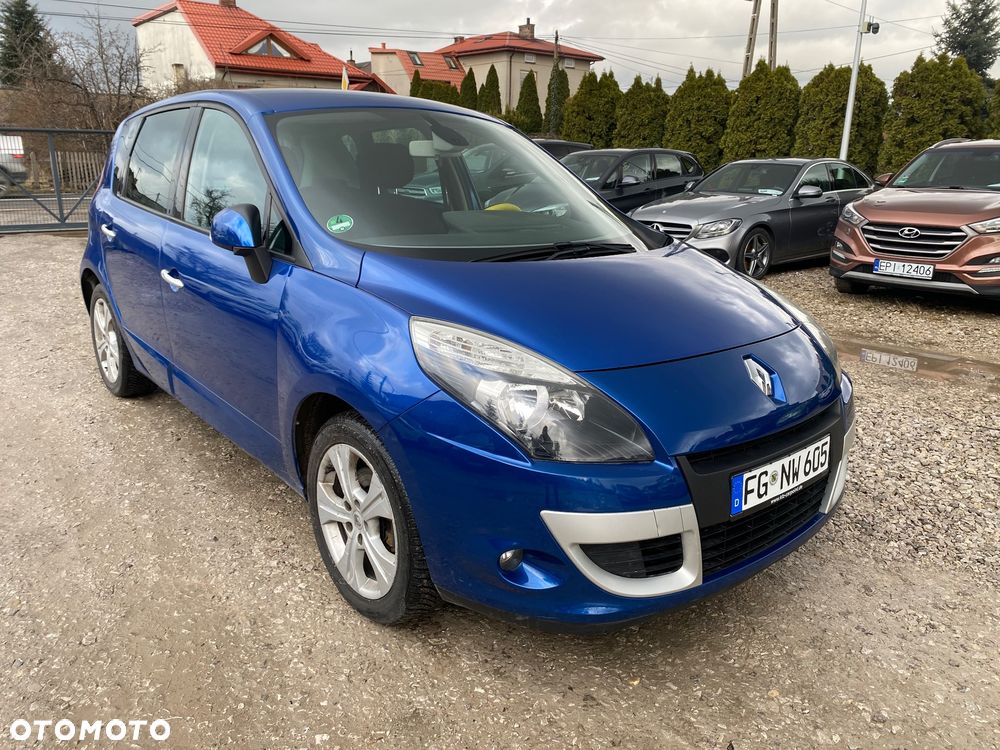 Renault Scenic 1.6 16V 110 Dynamique - 3