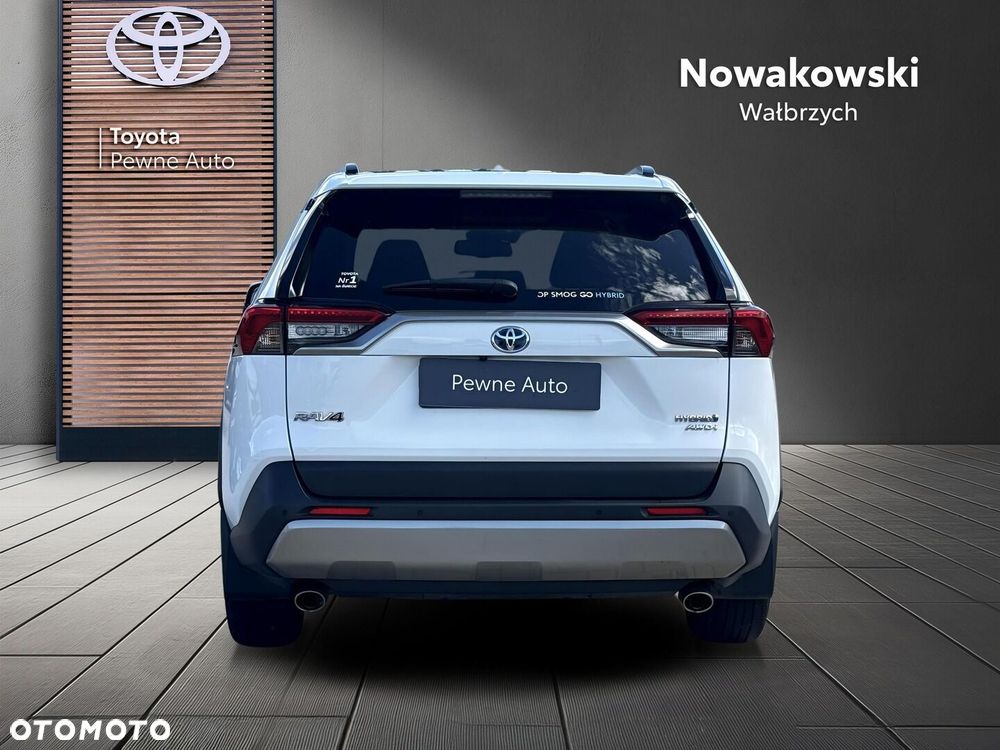 Toyota RAV4 - 4