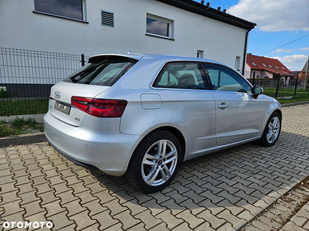 Audi A3 3-drzwiowe 1.4 TFSI Ambiente - 5