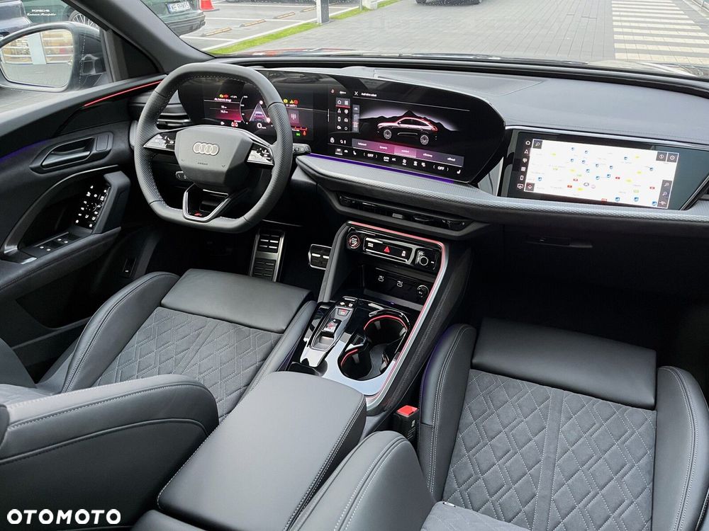 Audi Q5 Sportback - 13