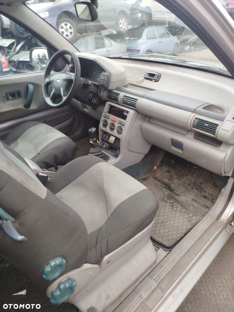 Land Rover Freelander - 4