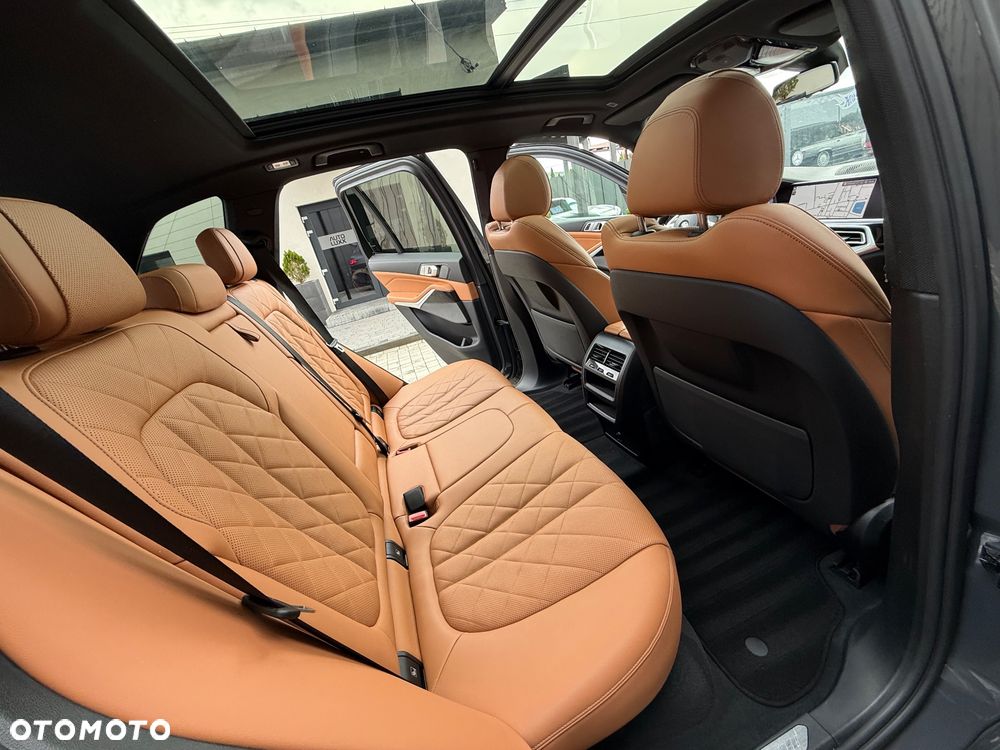 BMW X5 xDrive40i - 20