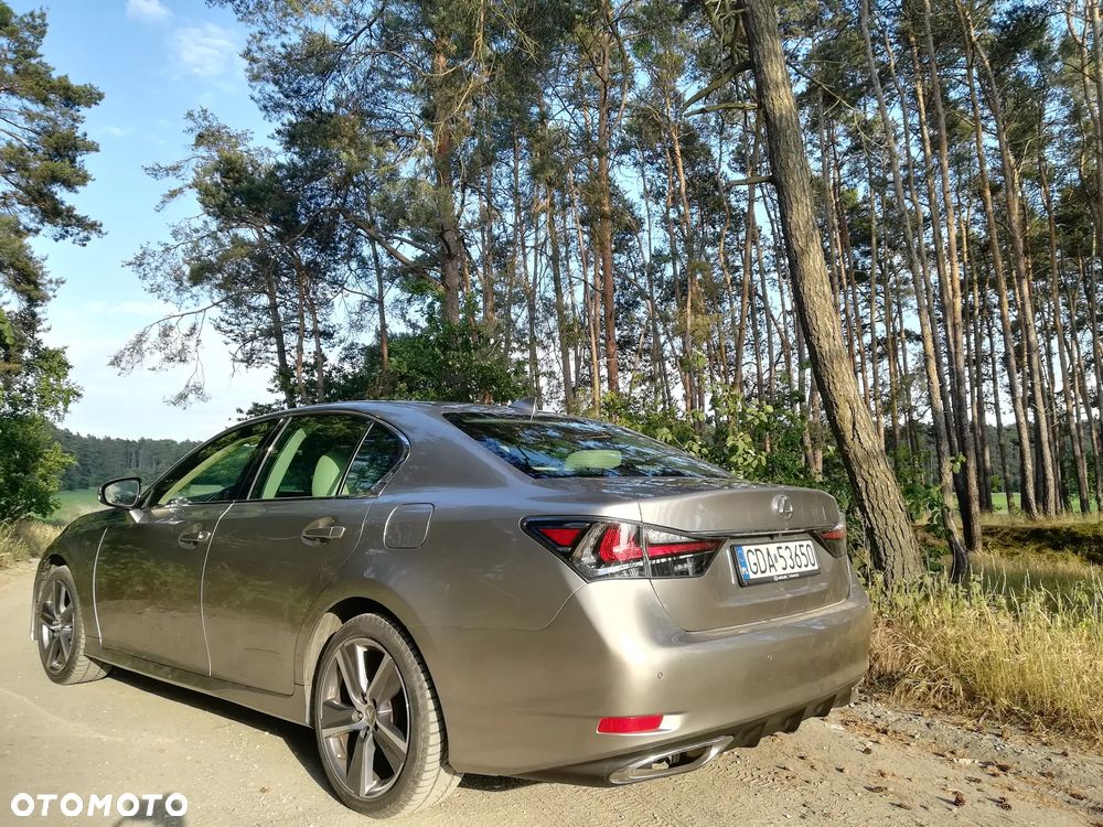 Lexus GS - 14