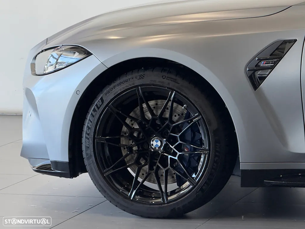 BMW M3 Competition xDrive - 19