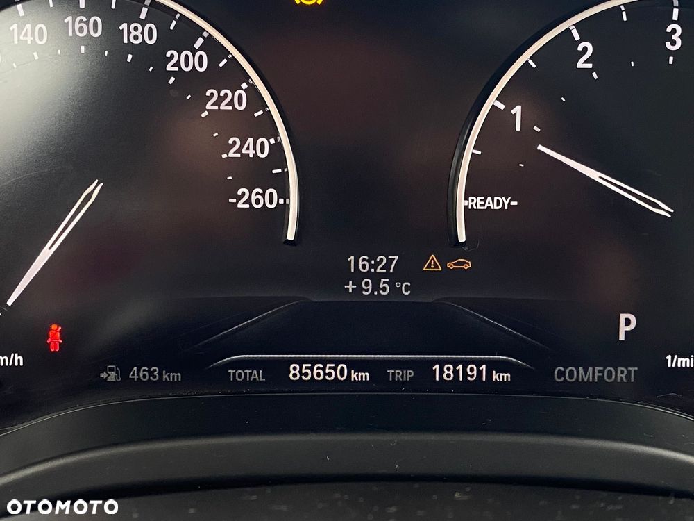 BMW X3 xDrive20i Advantage - 16