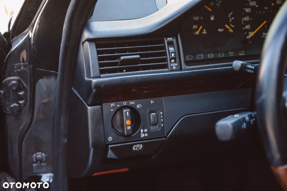 Mercedes-Benz Klasa E - 14