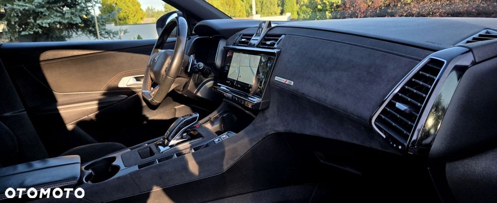 DS Automobiles DS 7 Crossback - 14