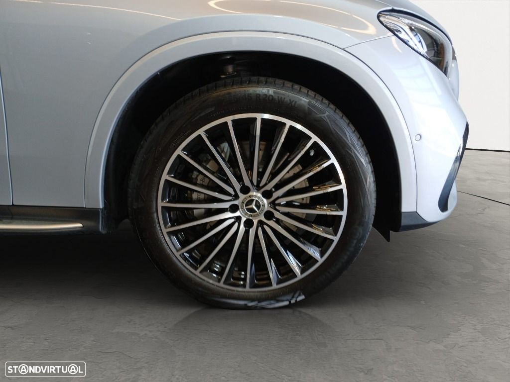 Mercedes-Benz GLC 300 - 6