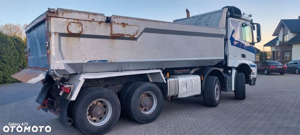 Mercedes-Benz AROCS - 11