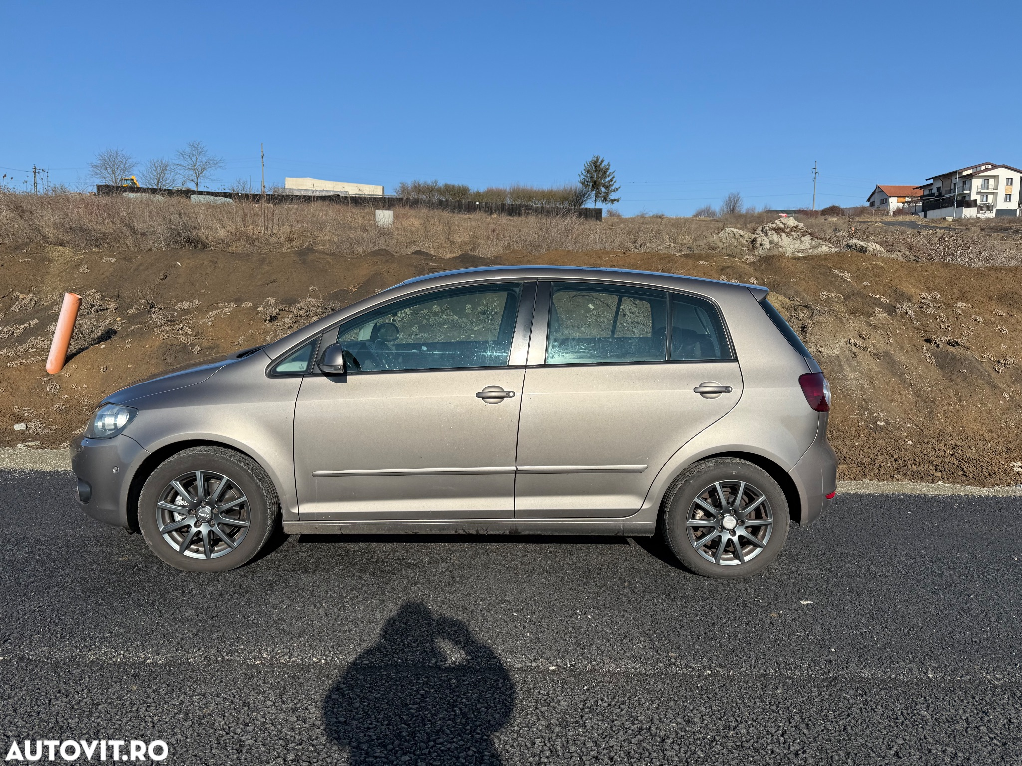 Volkswagen Golf Plus 1.6 TDI DPF BMT Highline DSG - 8