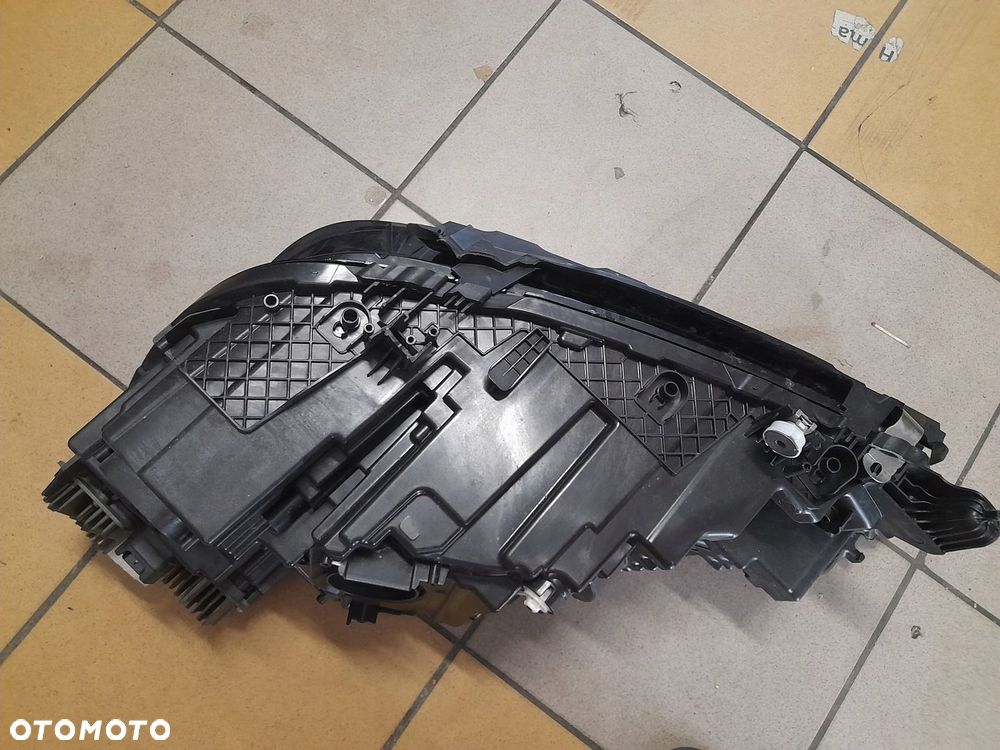 BMW IX20 M60 LED LAMPA PRAWA PRZOD 5A3CE92-03 - 15