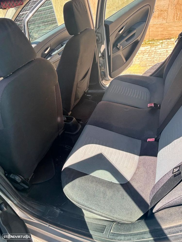 Fiat Grande Punto 1.3 M-Jet Active - 5