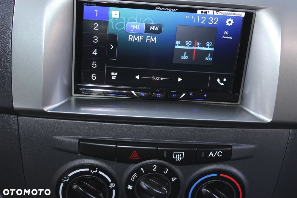 Daihatsu Materia 1.5 WhiteX - 19