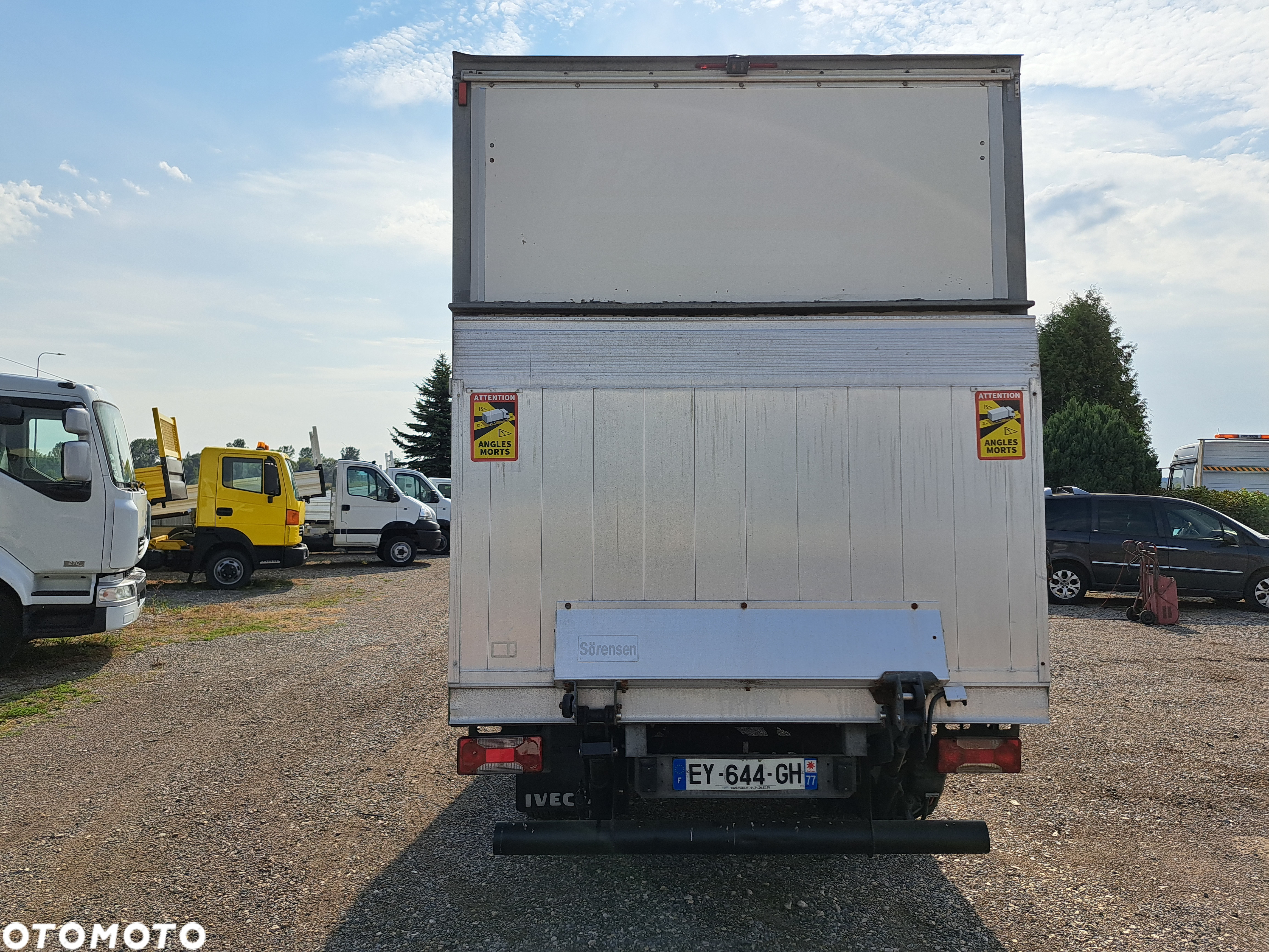 Iveco Daily 35C15 kontener winda klima - 7