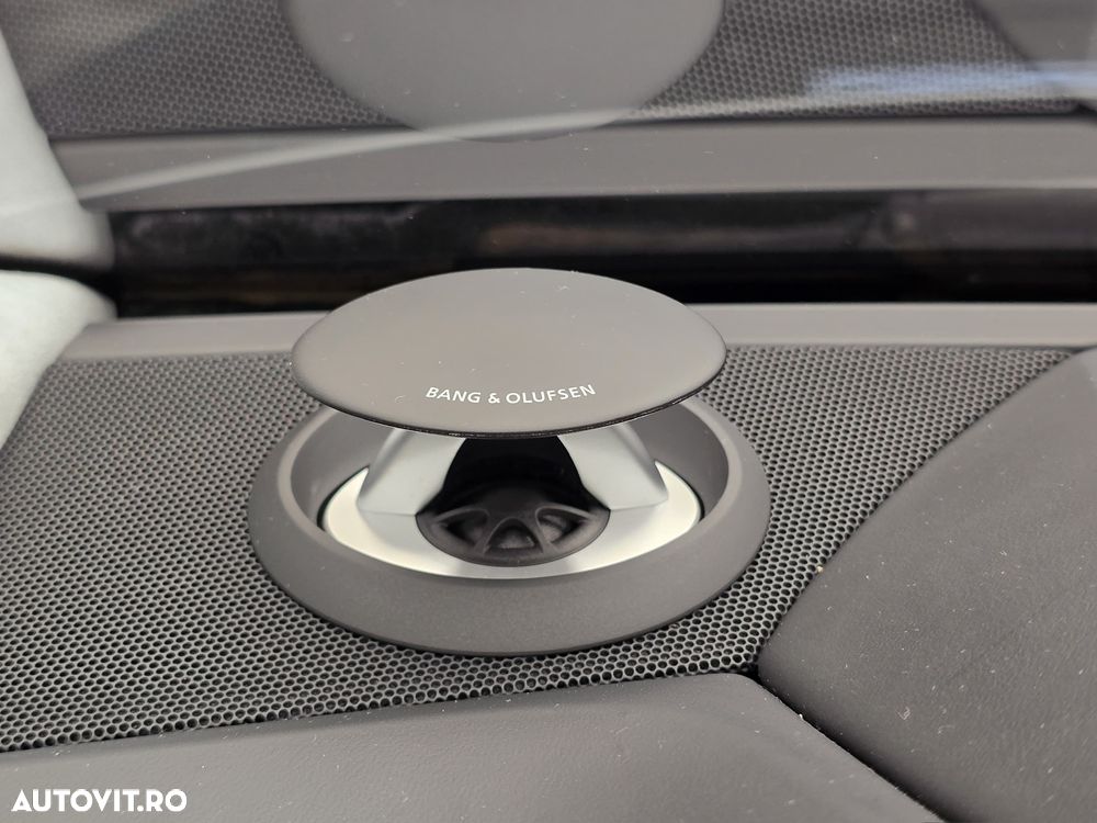 Audi A8 - 12