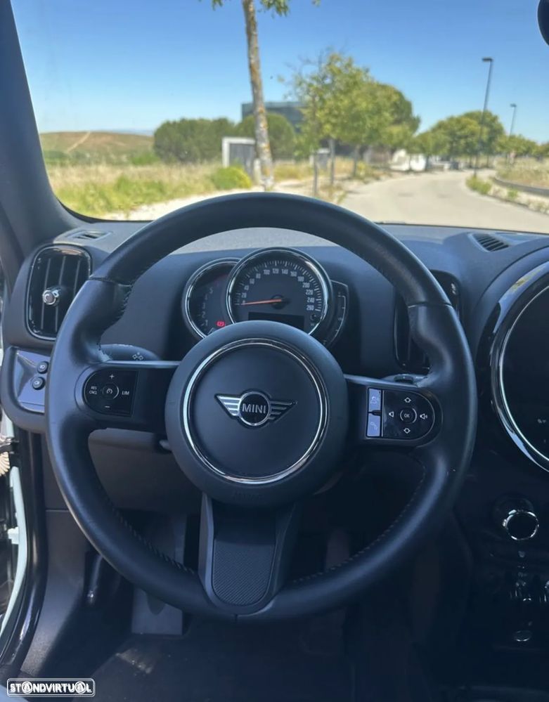 MINI Countryman One D Auto - 4