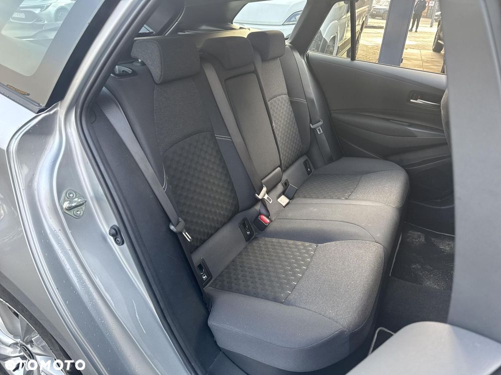 Toyota Corolla - 22