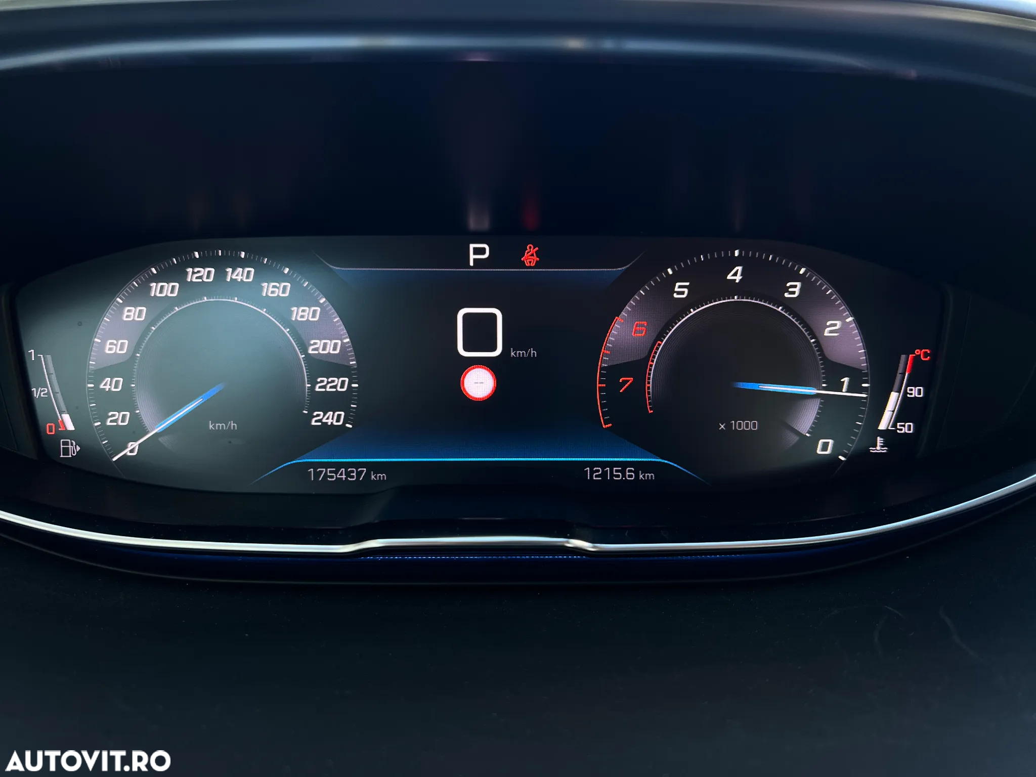 Peugeot 5008 PureTech 130 EAT8 Stop & Start Active Business-Paket - 15