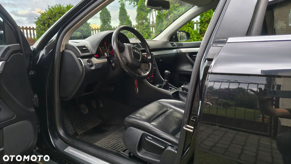 Audi A4 Avant 2.0 TDI - 8