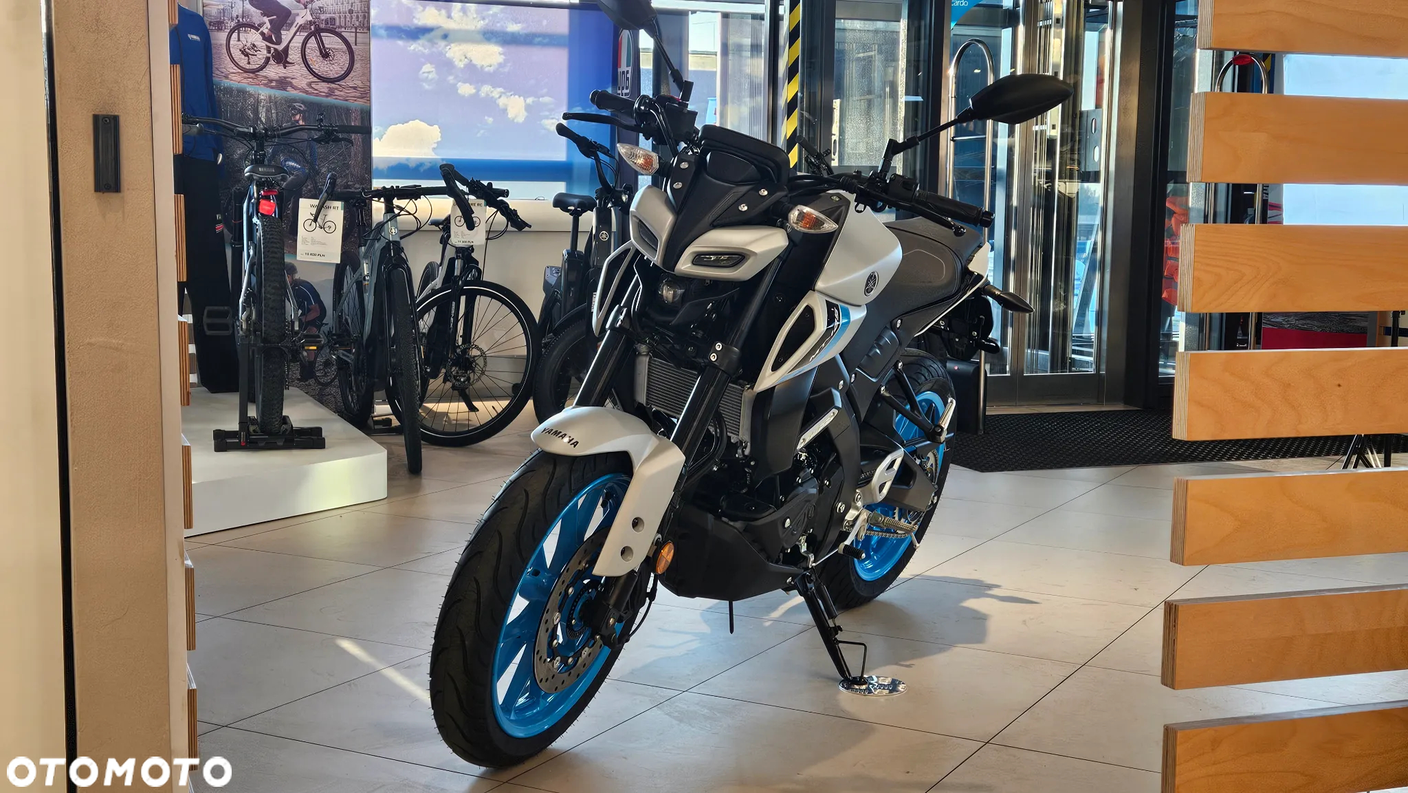 Yamaha MT - 9