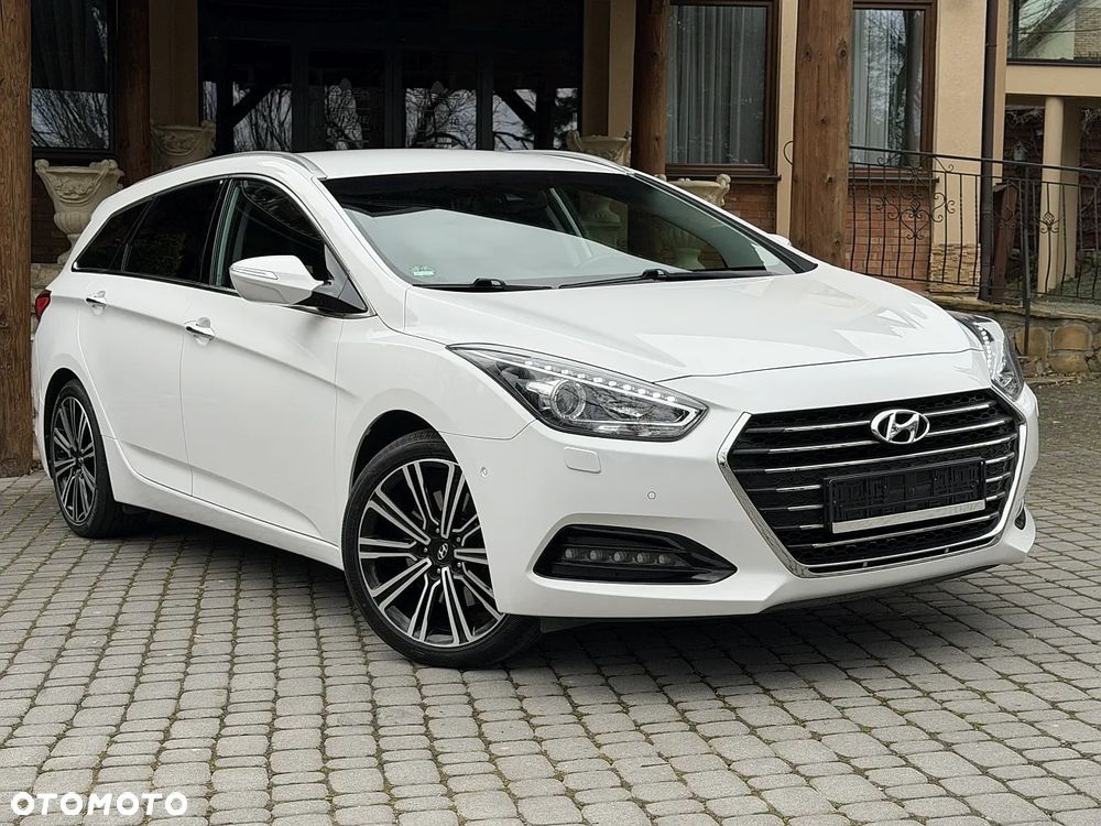 Hyundai i40 Kombi blue 1.7 CRDi DCT Premium - 1