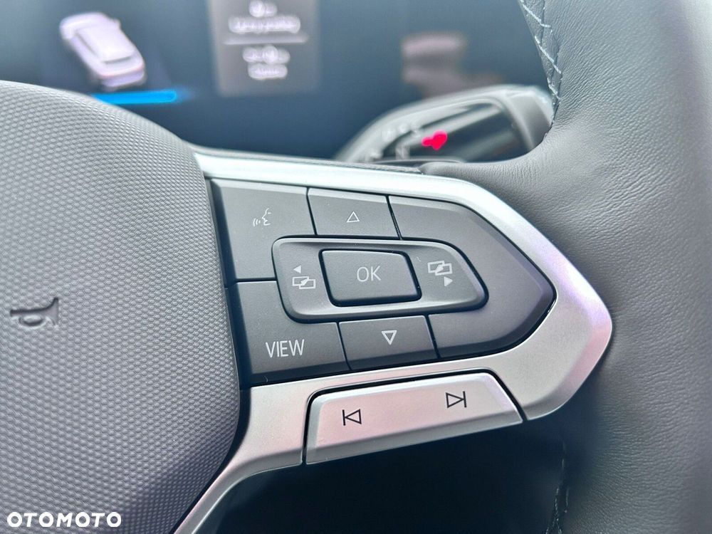 Volkswagen Passat - 21