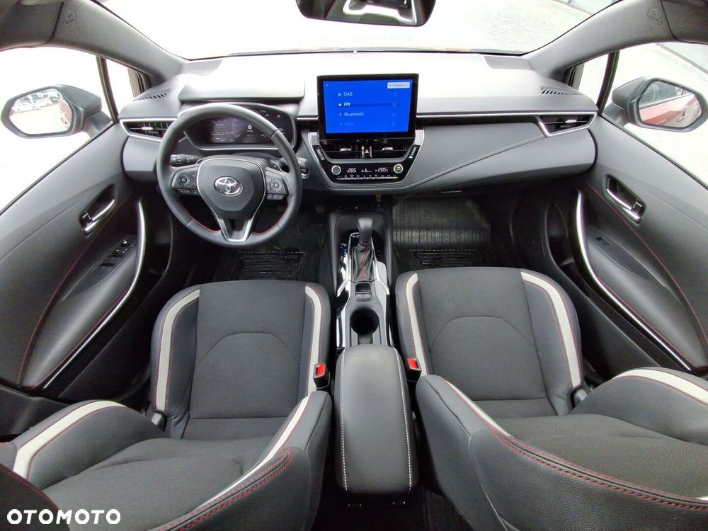 Toyota Corolla - 18