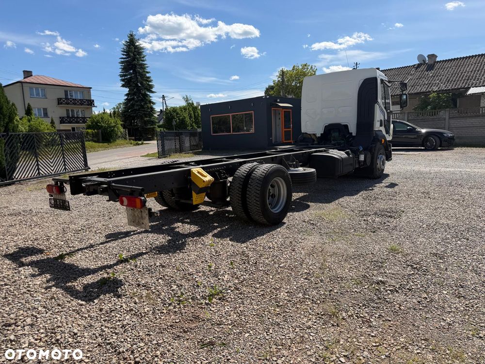 Volvo FL 240 / Rama do zabudowy / DMC 16 000 kg. / - 14