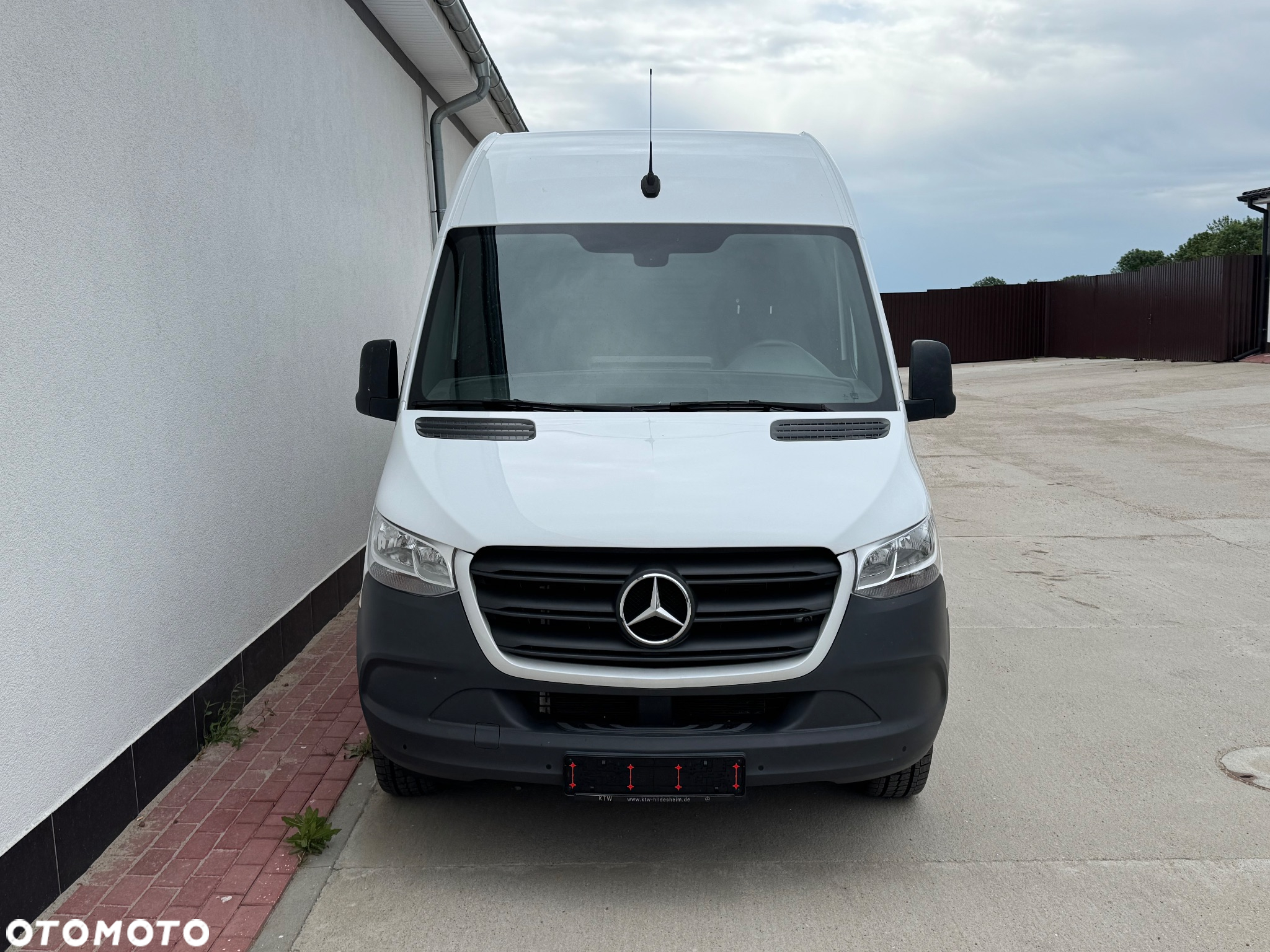 Mercedes-Benz Sprinter 317 CDI RWD Automat - 2