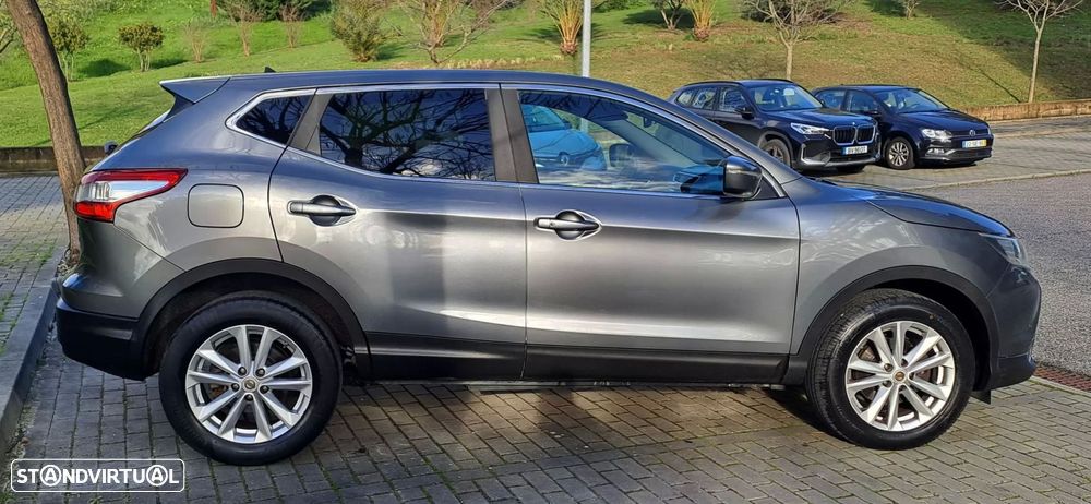 Nissan Qashqai 1.5 dCi Tekna Premium - 8