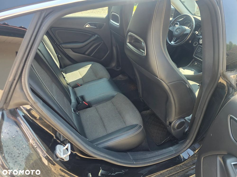 Mercedes-Benz CLA 200 (CDI) d 7G-DCT - 9