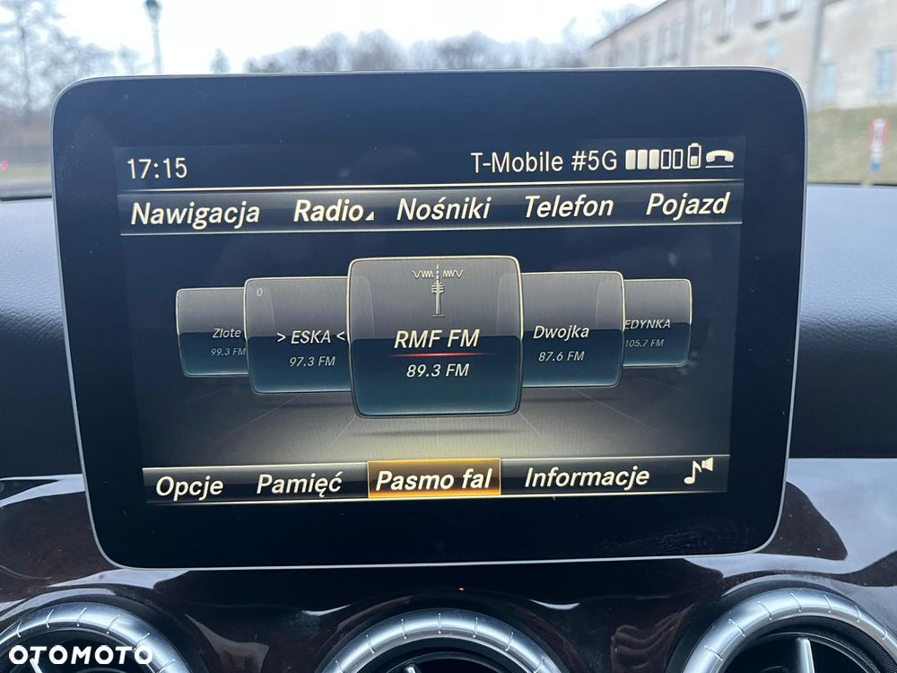 Mercedes-Benz CLA 250 4Matic 7G-DCT - 21