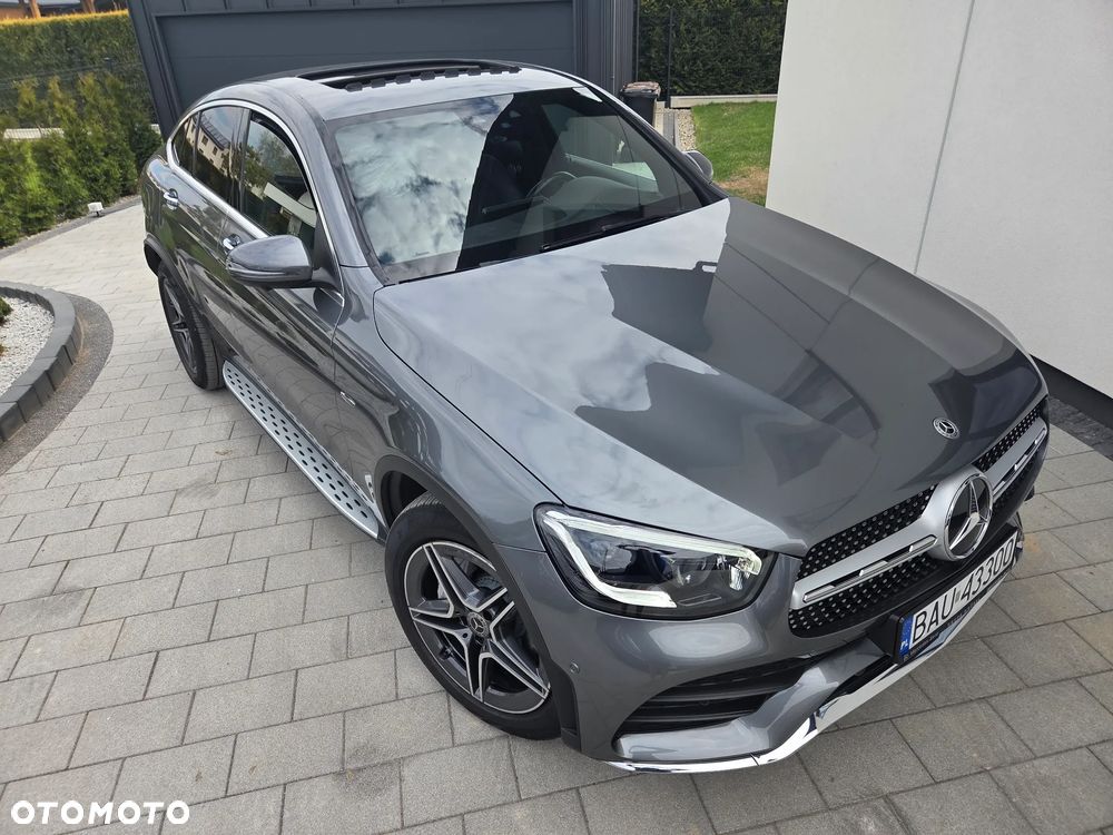 Mercedes-Benz GLC 200 4Matic 9G-TRONIC AMG Line Plus - 14