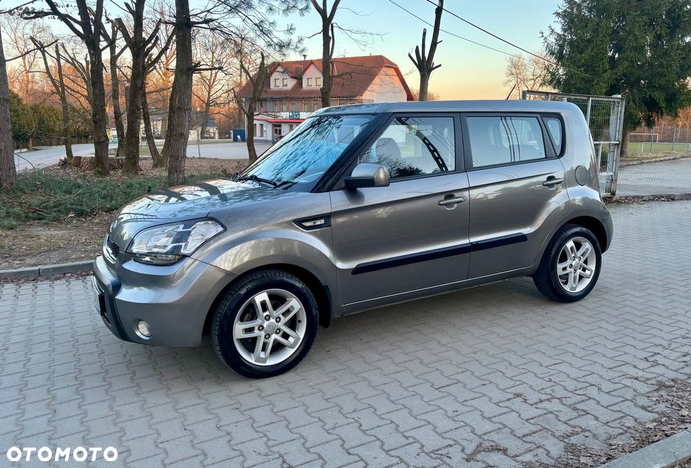Kia Soul 1.6 CRDI L - 15