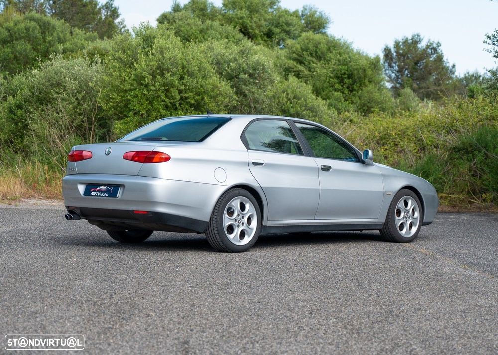 Alfa Romeo 166 2.0 V6 TB - 10