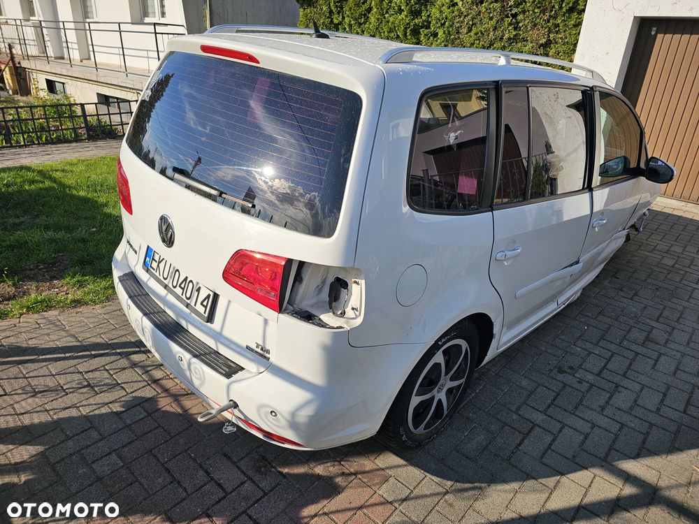 Volkswagen Touran 1.6 TDI DPF Life - 3