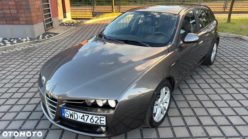 Alfa Romeo 159 1.9 JTDM 16V DPF Distinctive - 11