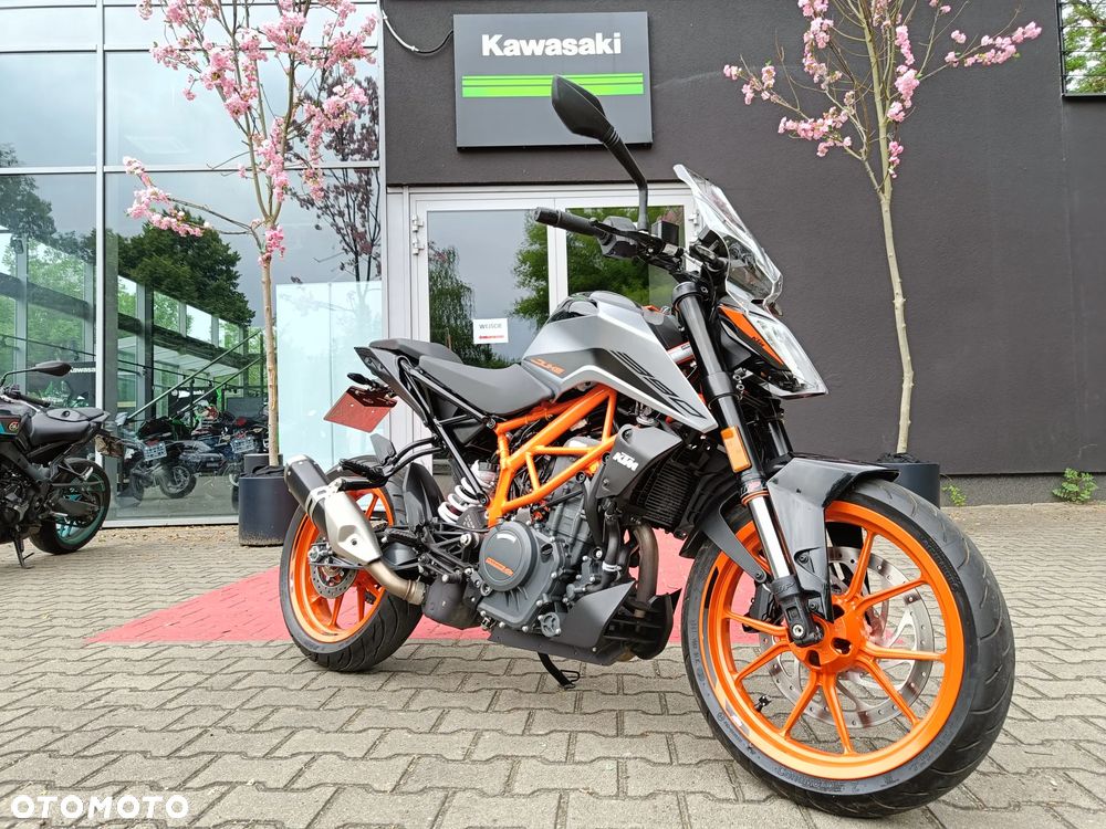 KTM Duke 390 - 1