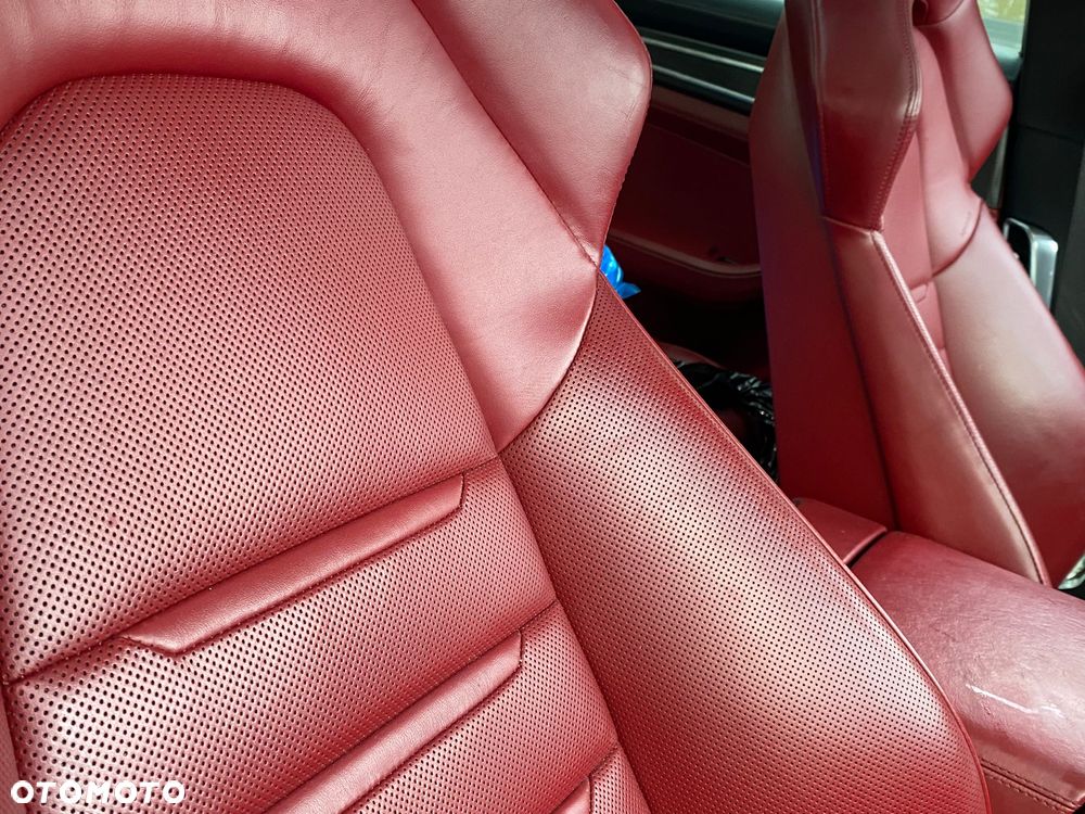 Porsche Panamera - 25