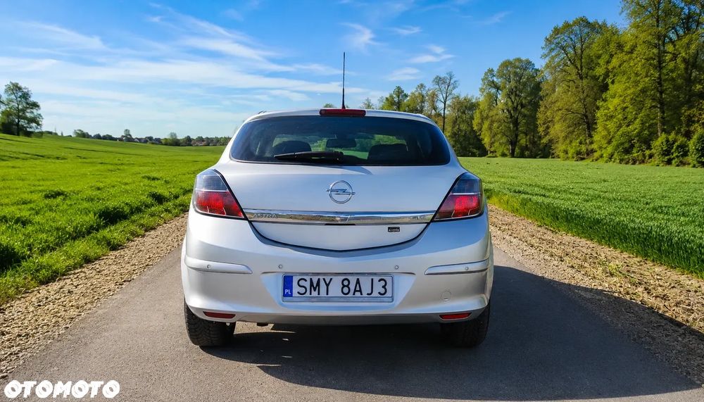 Opel Astra 1.6 Innovation - 4