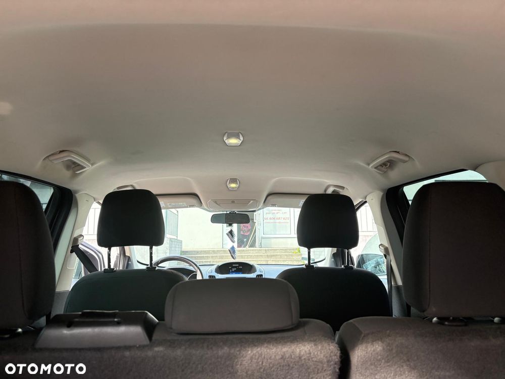 Ford Escape - 11
